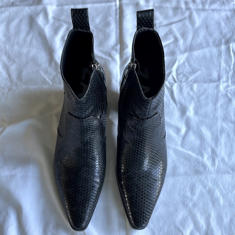 Zara black croc embossed booties